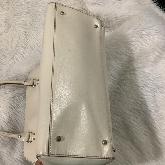 Kate Spade cream Large Dome Satchel shoulder purse - Picture 8 of 12